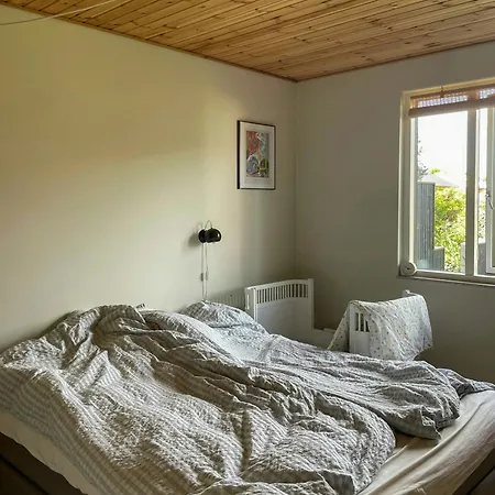 Feriehus Retro 70s House With Views In *